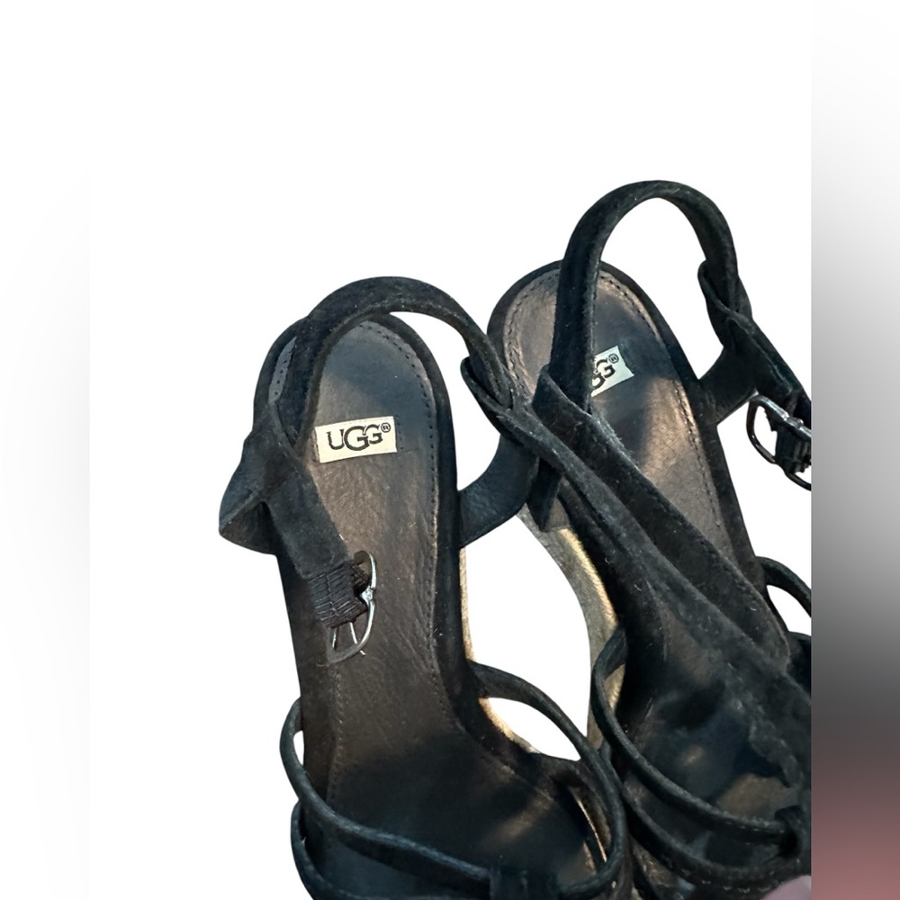 Ugg size 8 Black Suede Strappy Wedge Sandals - Women - Picture 2 of 8